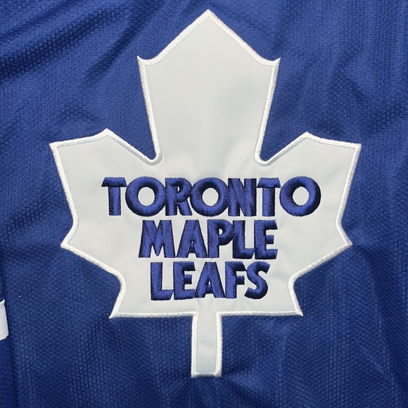 Toronto Maple Leafs Starter NHL jersey - Picture 2 of 5